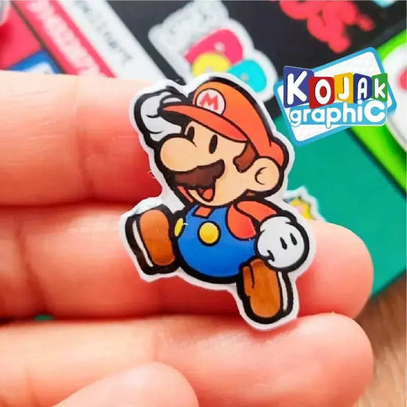 pines metálicos y para ropa mario