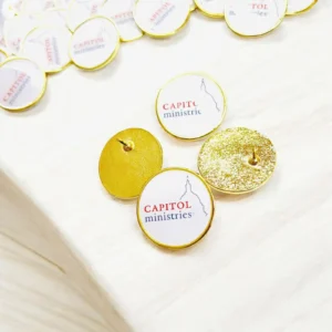 Pin Metalico Resinado Circular